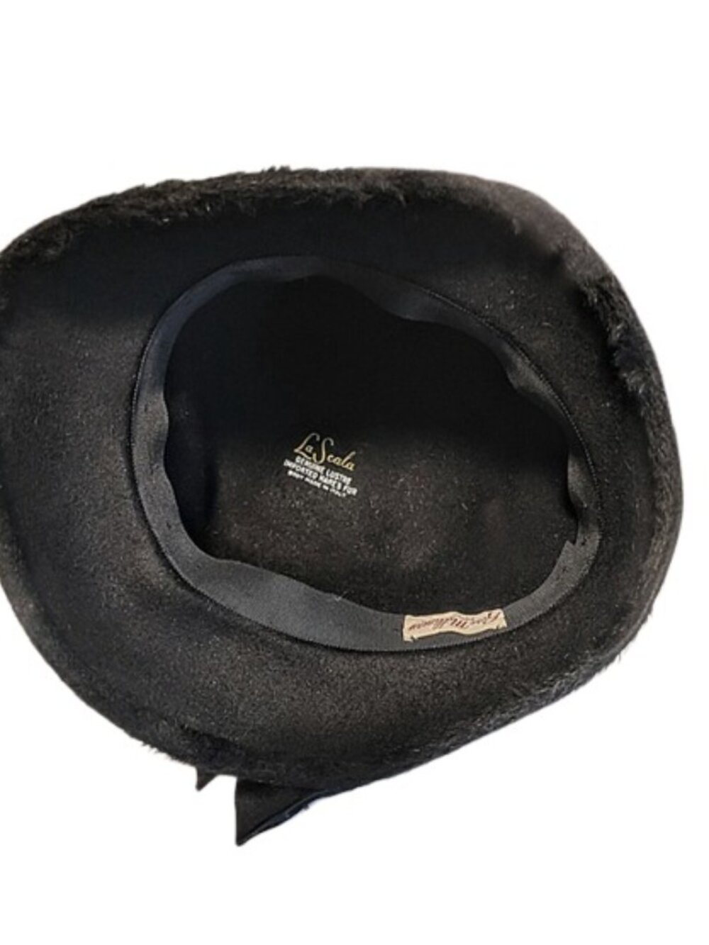 1960s True Vintage Black Cloche Style Tall Brimmed Hat With Beads And A Bow - Picture 5 of 6